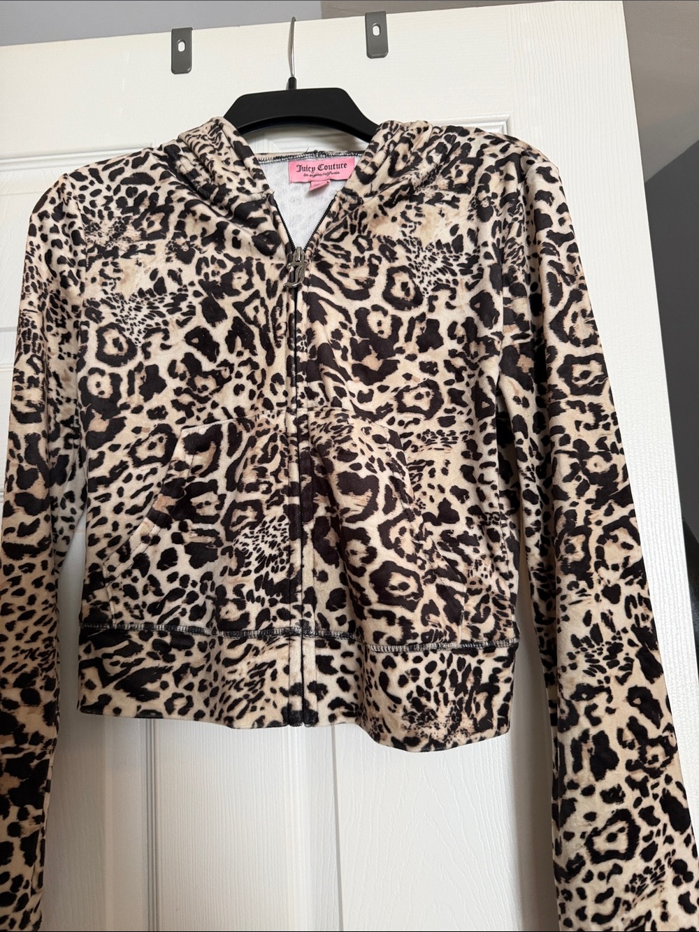 Juicy Couture Beige Leopard Print Velour Zip Hoodie with Black Spots pant suit
